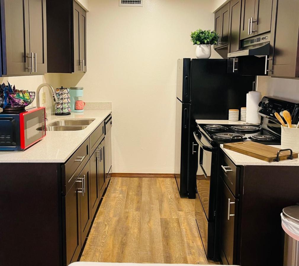 Ou-2 Bed 2 Bath Apartment Close To Ou Oklahoma Stadt Exterior foto